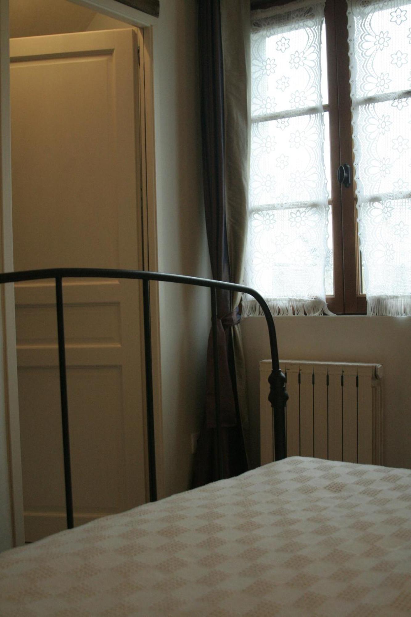 Premehan Allaire Cameră foto
